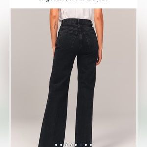 Abercrombie High Rise 90s Relaxed Jean